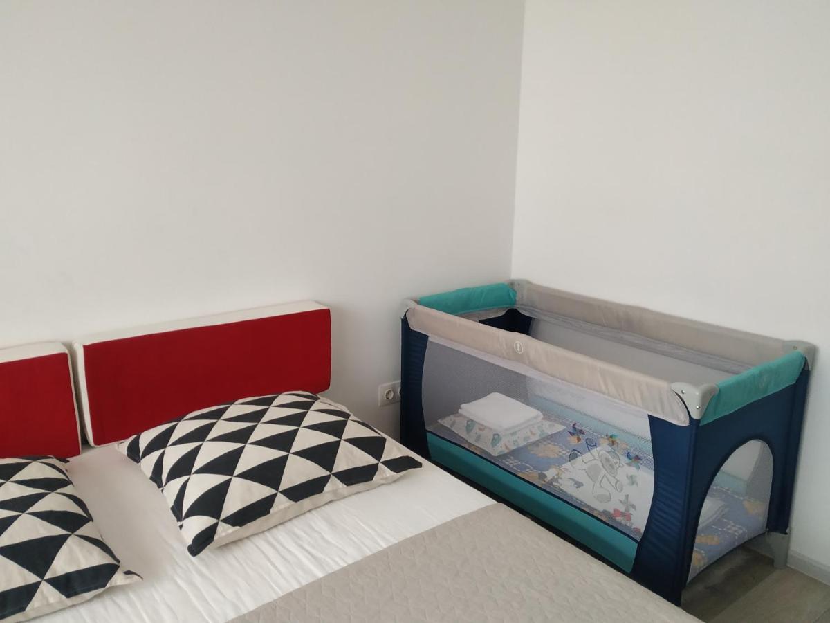 Exquisite Apartament Brasov Bagian luar foto
