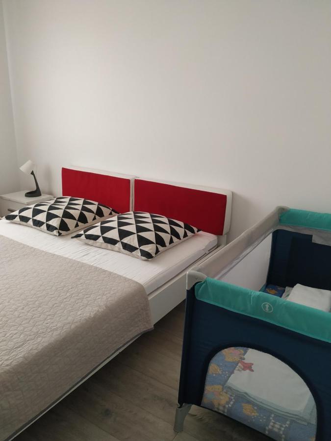 Exquisite Apartament Brasov Bagian luar foto